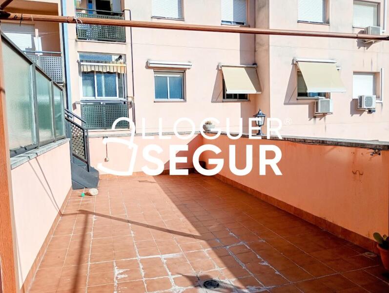Piso en Calle de la Reverenda Margarida Biosca, OLESA DE MONTSERRAT BARCELONA