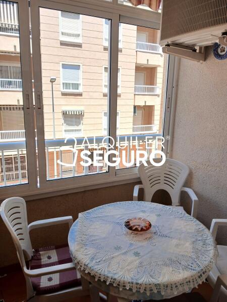 Piso en Calle Pintor Antonio Lopez, GUARDAMAR DEL SEGURA ALICANTE