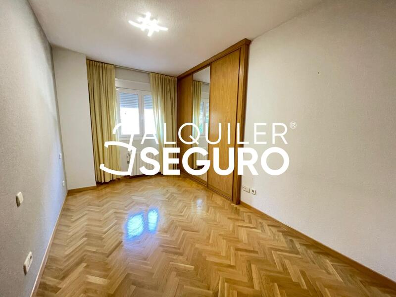 Inmueble en Calle Sepúlveda, MADRID