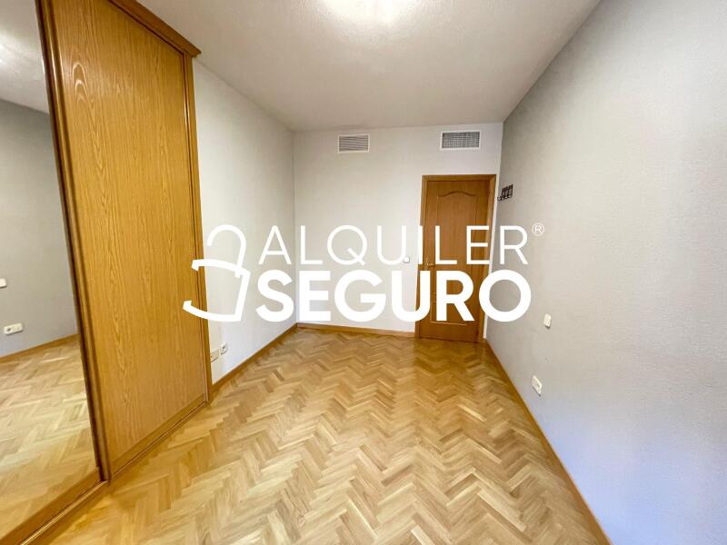 Inmueble en Calle Sepúlveda, MADRID