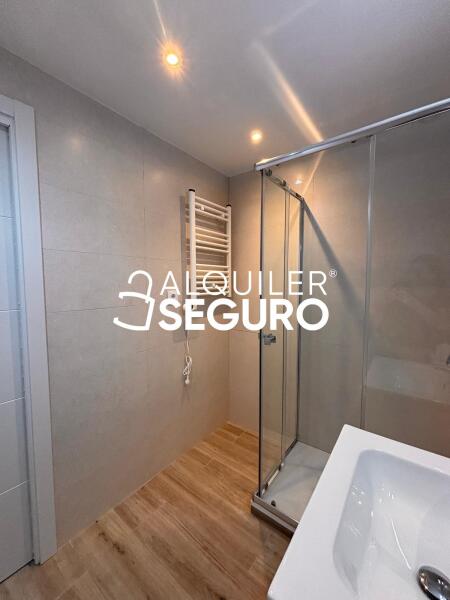 Inmueble en Calle de San Facundo, MADRID