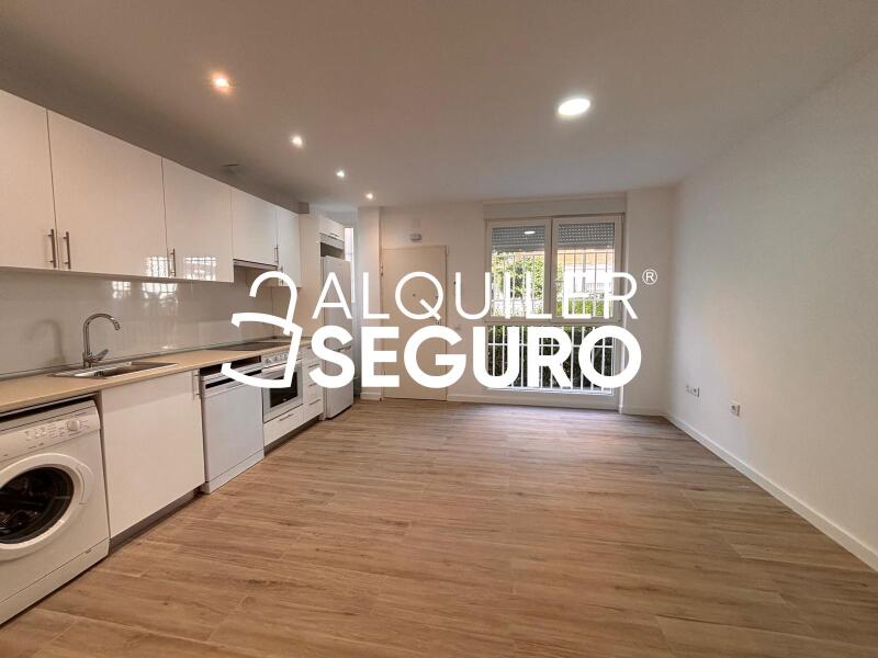 Inmueble en Calle de San Facundo, MADRID