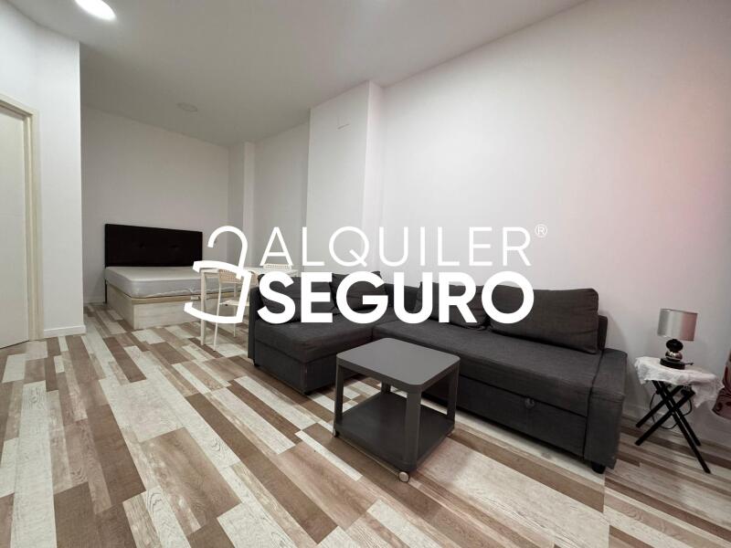 Inmueble en Calle Gorrion, MADRID
