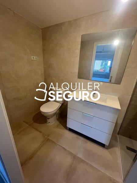 Inmueble en Calle Valderrobres, MADRID