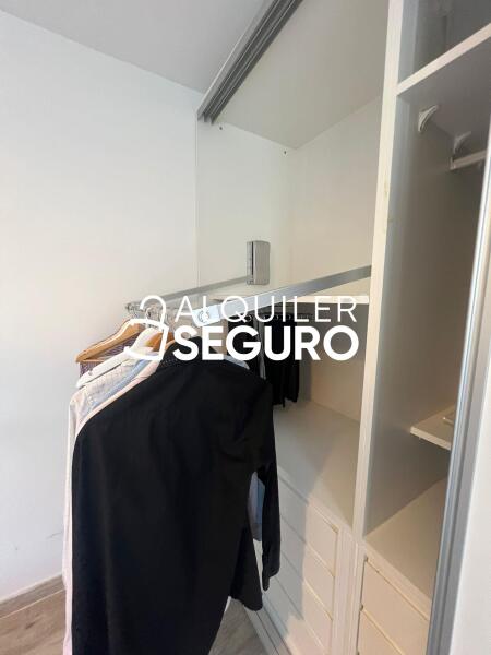 Inmueble en Calle Valderrobres, MADRID