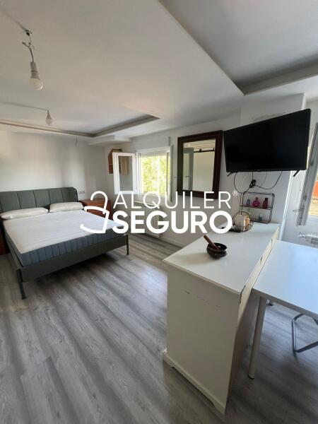 Inmueble en Calle Valderrobres, MADRID