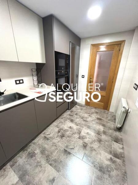 Piso en Calle Belgica, VALDEMORO MADRID
