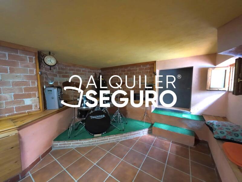 Piso en Camino Navalpino, LA ADRADA ÁVILA