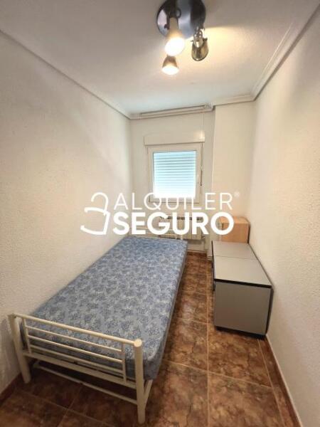 Inmueble en Calle Carabelos, MADRID