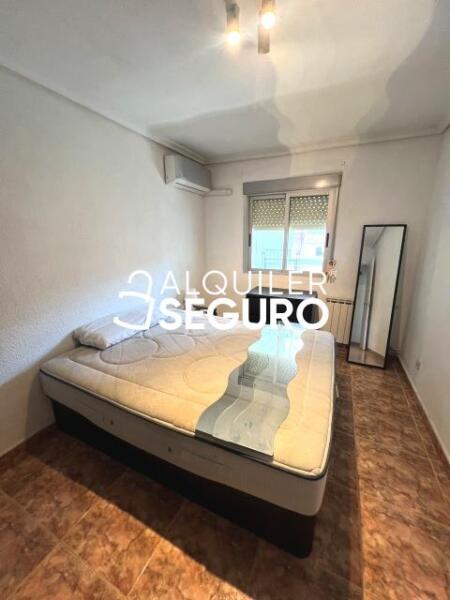 Inmueble en Calle Carabelos, MADRID