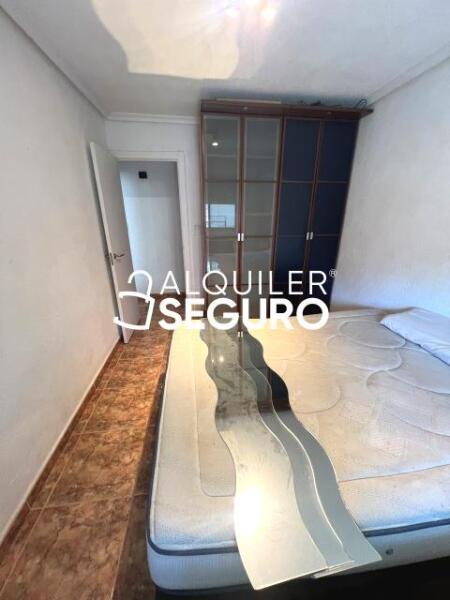 Inmueble en Calle Carabelos, MADRID