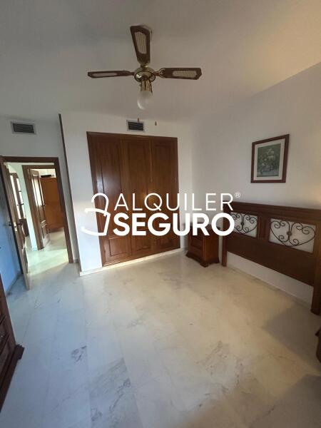 Piso en Calle Hazuelas, LA ZUBIA GRANADA