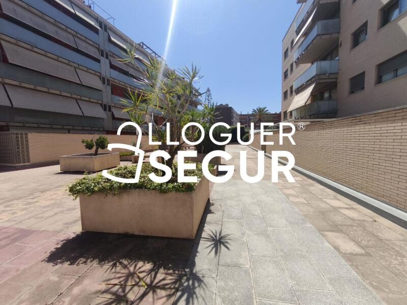 Inmueble en Calle Babord, BARCELONA