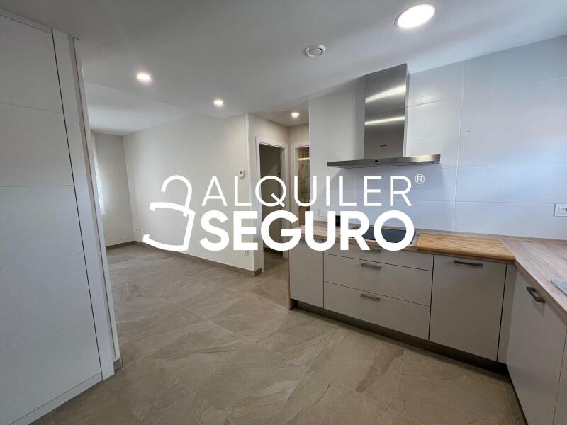 Piso en Calle Vecinos, COLMENAR VIEJO MADRID