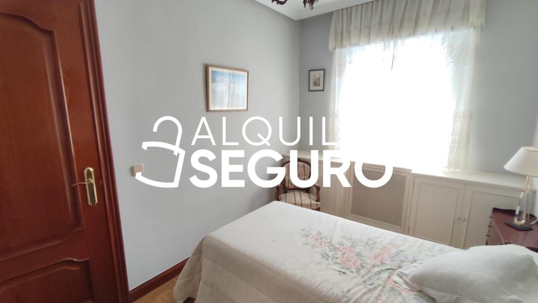 Inmueble en Calle San Graciano , MADRID