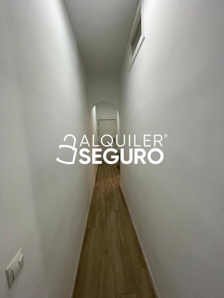 Inmueble en Calle Navas del Rey, MADRID