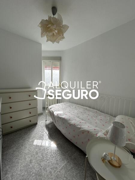Inmueble en Calle Los Batanes , MADRID