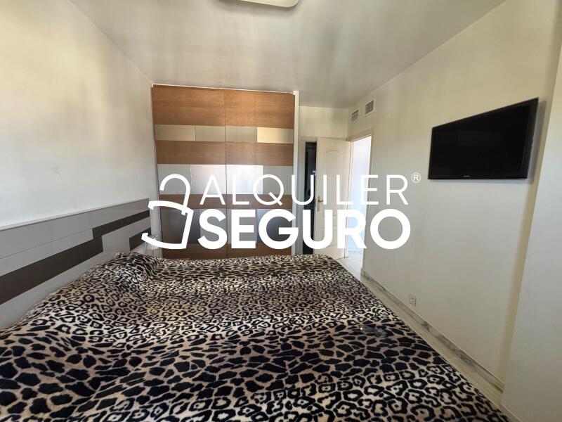 Piso en Calle Mercedes Formica, MÁLAGA MÁLAGA