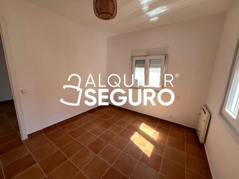 Inmueble en Calle del Segura, MADRID