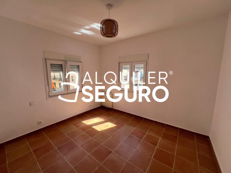 Inmueble en Calle del Segura, MADRID
