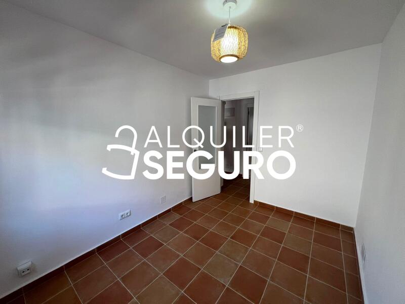 Inmueble en Calle del Segura, MADRID