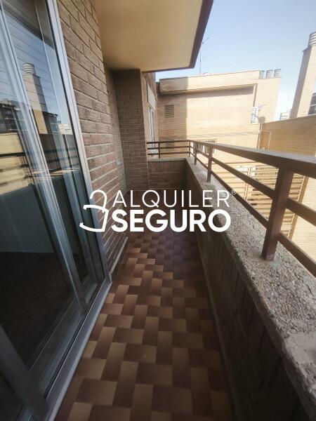 Piso en Calle de Poeta Leon Felipe, ZARAGOZA ZARAGOZA
