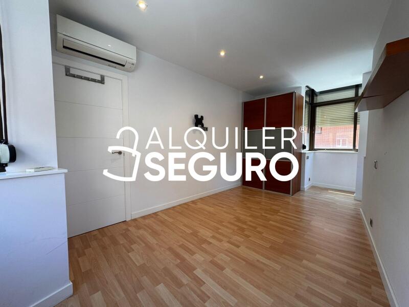 Piso en Calle Alfredo Aleix, MADRID MADRID