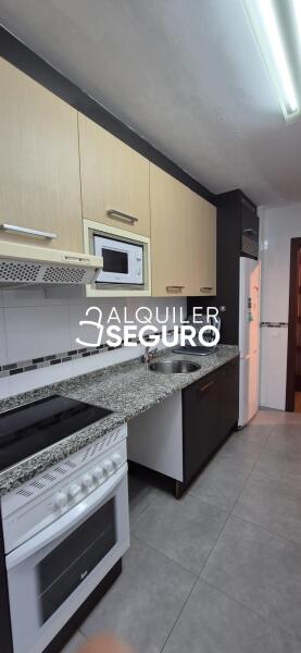 Inmueble en Calle Concejo de Santirso de Abres, ASTURIAS