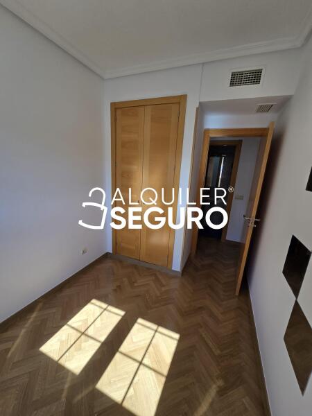 Inmueble en Avenida de Isabel Torres , MADRID