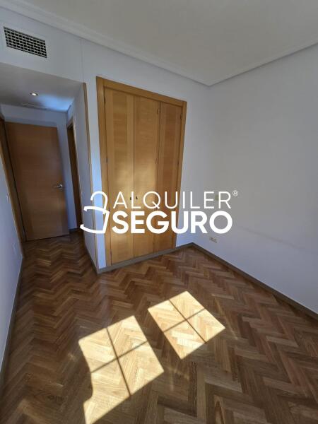 Inmueble en Avenida de Isabel Torres , MADRID