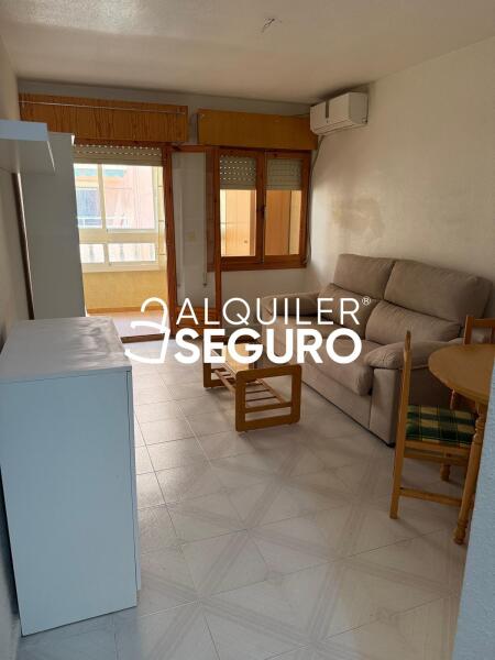 Piso en Calle Vega Baja del Segura, TORREVIEJA ALICANTE