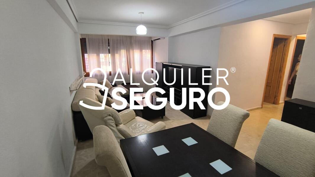 Inmueble en Calle Puerto de Alazores, SEVILLA