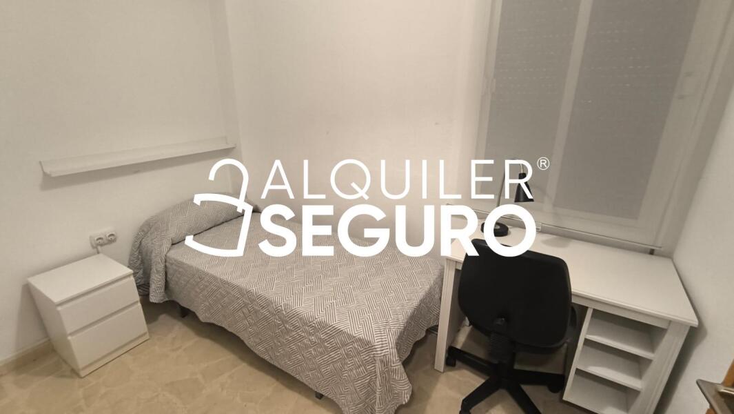 Inmueble en Calle Puerto de Alazores, SEVILLA