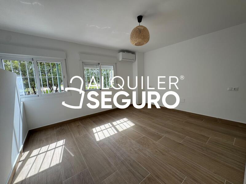 Inmueble en Calle Arenisca, MÁLAGA