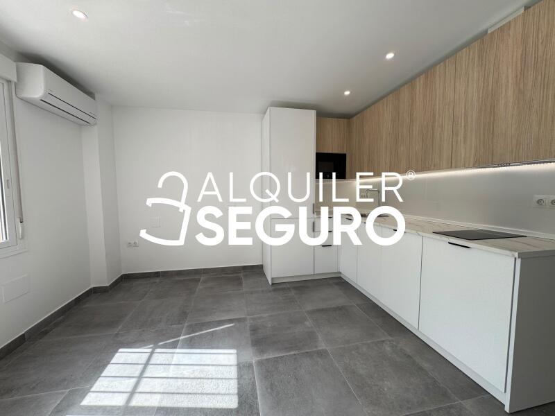 Inmueble en Calle Arenisca, MÁLAGA