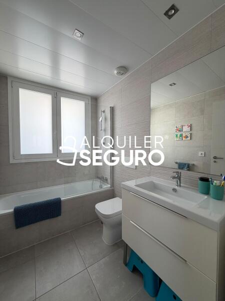 Inmueble en Avenida De la Armada Española, MADRID