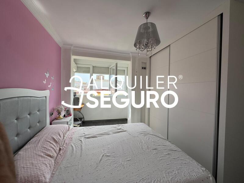 Inmueble en Calle Valle de Abdalajís, MÁLAGA
