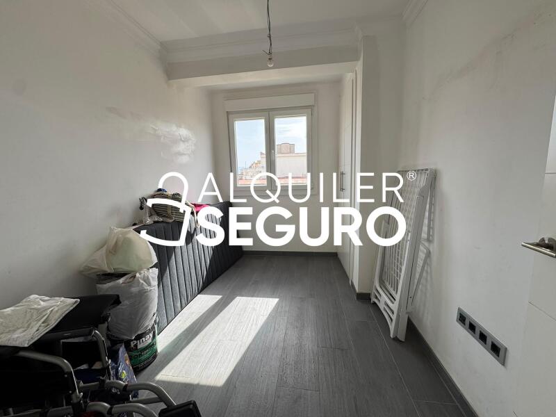 Inmueble en Calle Valle de Abdalajís, MÁLAGA