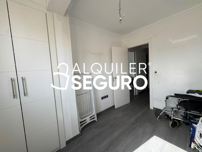 Inmueble en Calle Valle de Abdalajís, MÁLAGA