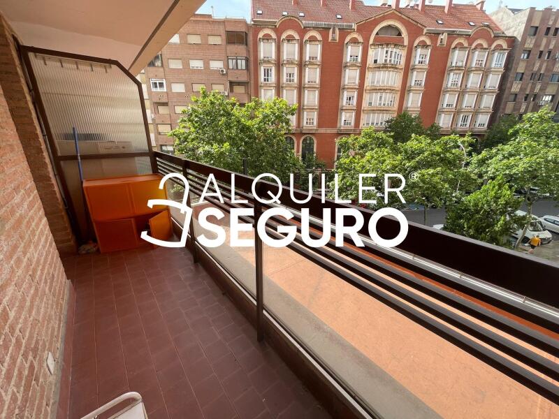 Inmueble en Calle de la Infanta Mercedes, MADRID