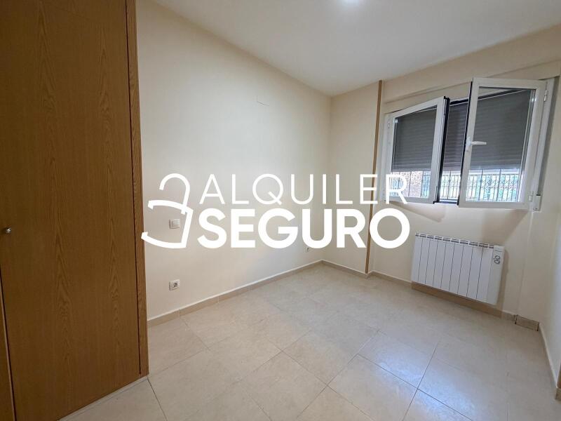 Inmueble en Calle Rafael San Narciso, MADRID