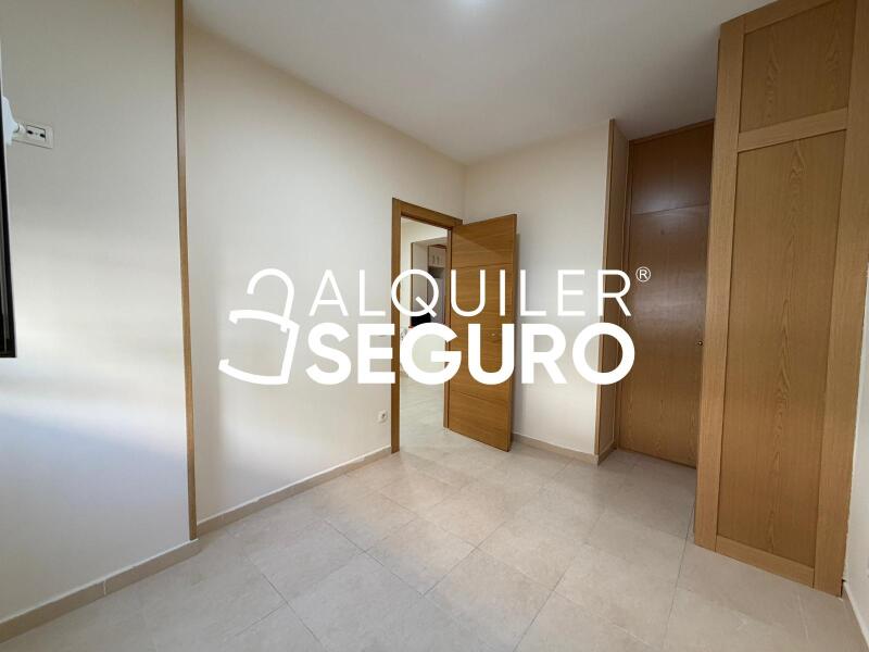 Inmueble en Calle Rafael San Narciso, MADRID
