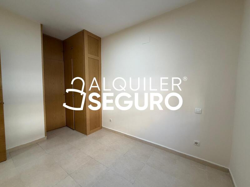 Inmueble en Calle Rafael San Narciso, MADRID