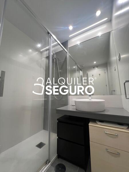 Inmueble en Calle guindos , MADRID