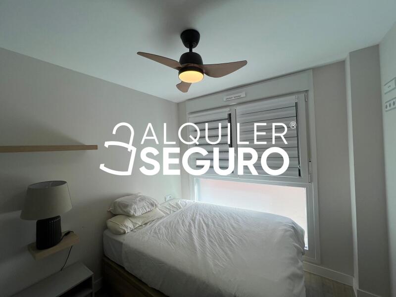 Inmueble en Calle guindos , MADRID