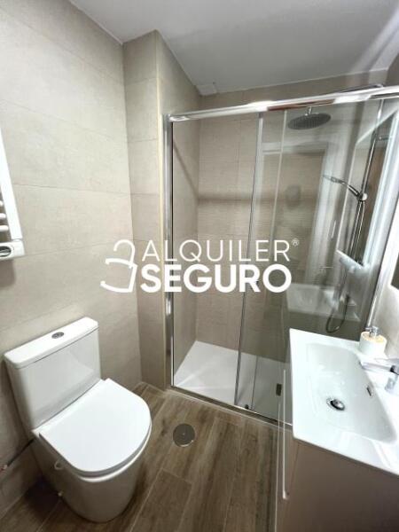 Inmueble en Calle Alfaro , MADRID