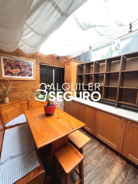 Inmueble en Calle Alfaro , MADRID