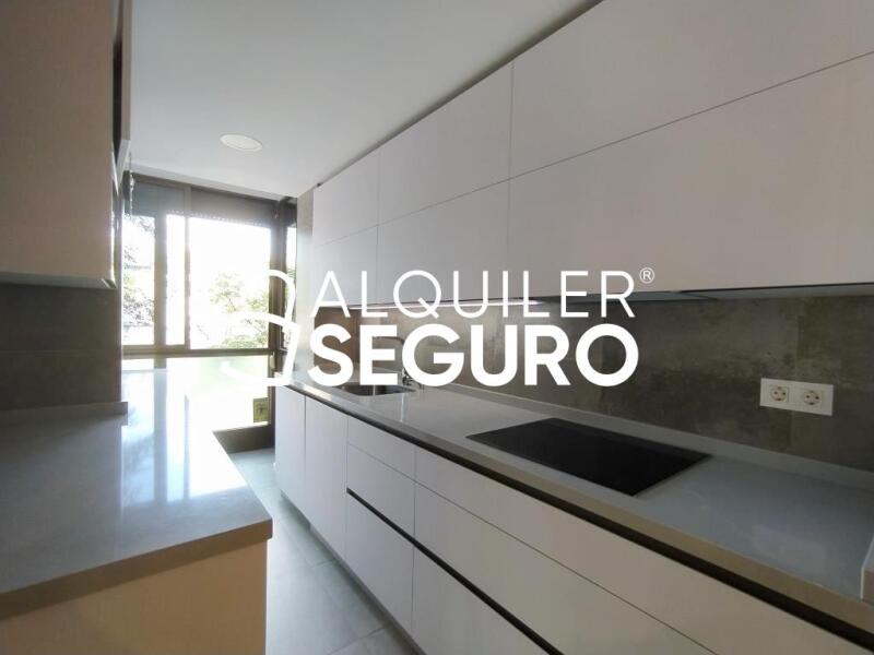 Inmueble en Calle Latina, MADRID