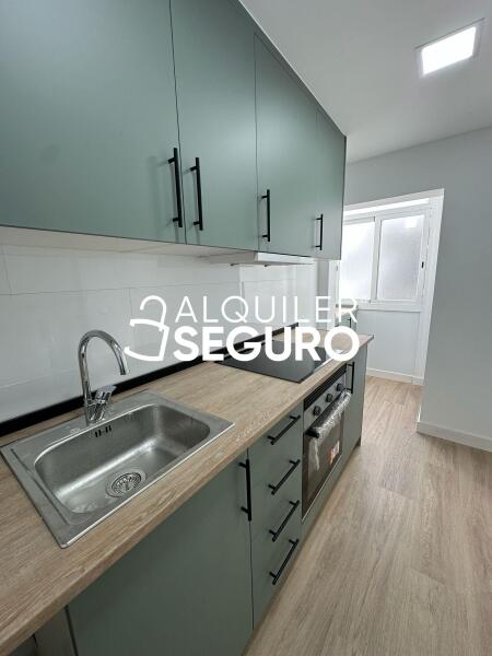 Piso en Avenida de Portugal, MÓSTOLES MADRID