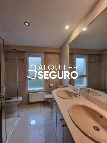 Inmueble en Avenida Europa, MADRID